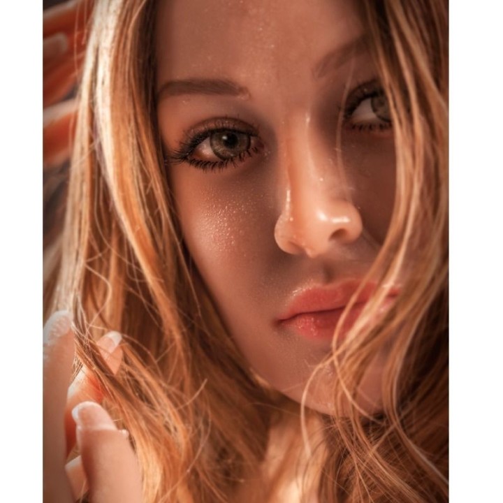 Pipedream  Muñeca Ultimate Fantasy Dolls Bianca (163 Cm):: Envío discreto en masturbadoresparahombre.com